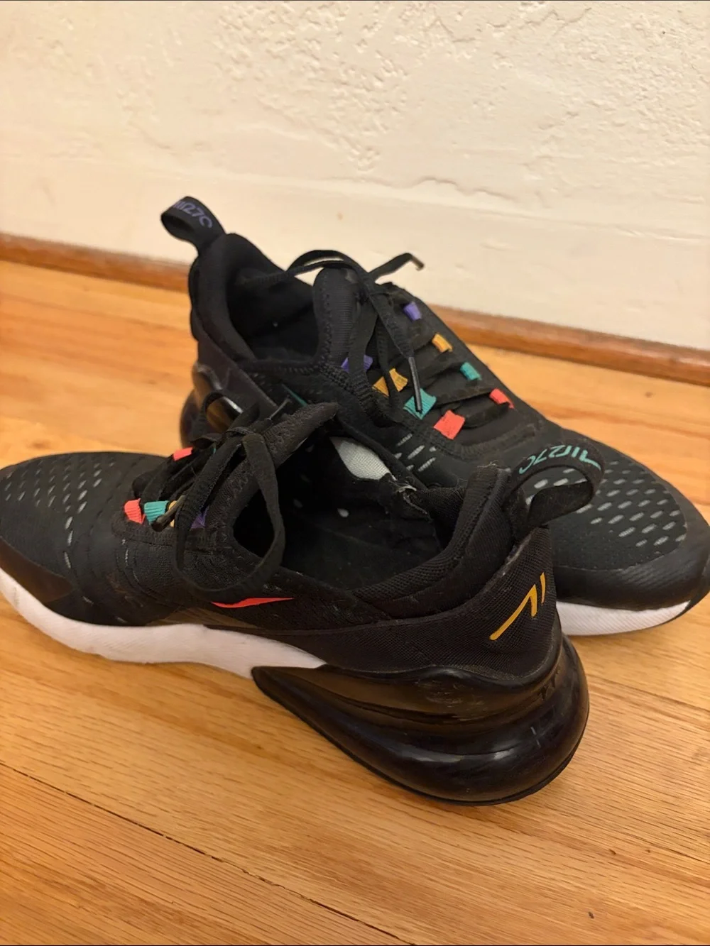 Nike Air Max 270 Youth Black with Multicolor Sneakers